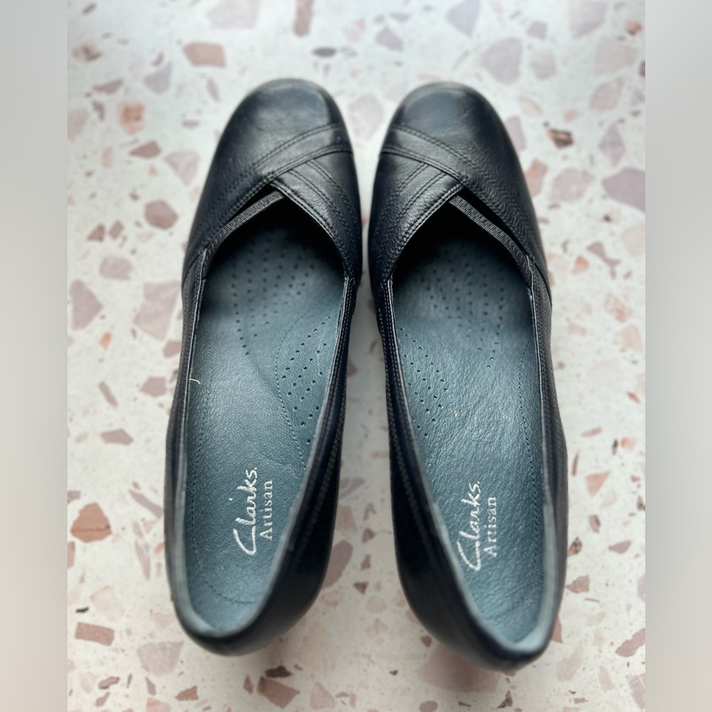 Clarks Artisan Navy Women's Shoes